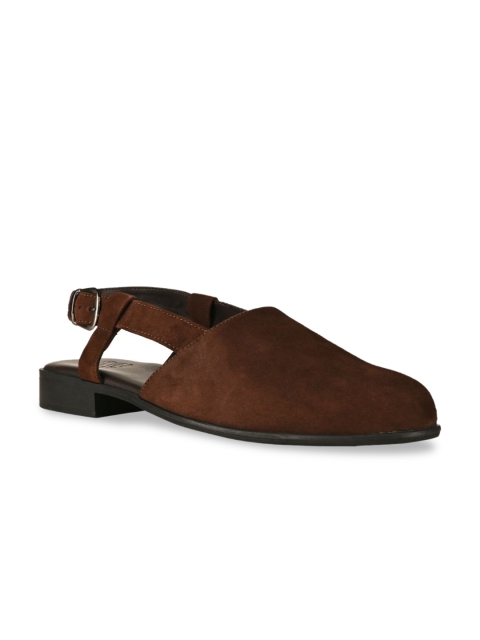 

SKO Men Brown Colourblocked Leather Sneakers