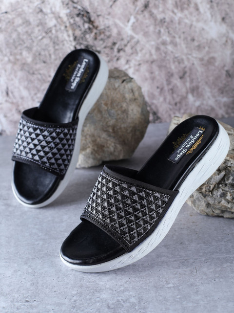 

LONDON STEPS Women Black Printed Bows Flats