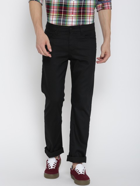 

Celio Men Black Regular Fit Stretchable Jeans