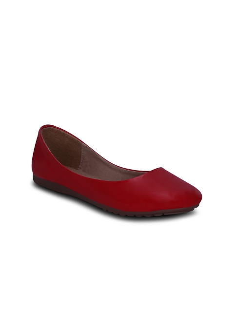 

Get Glamr Women Red Solid Ballerinas