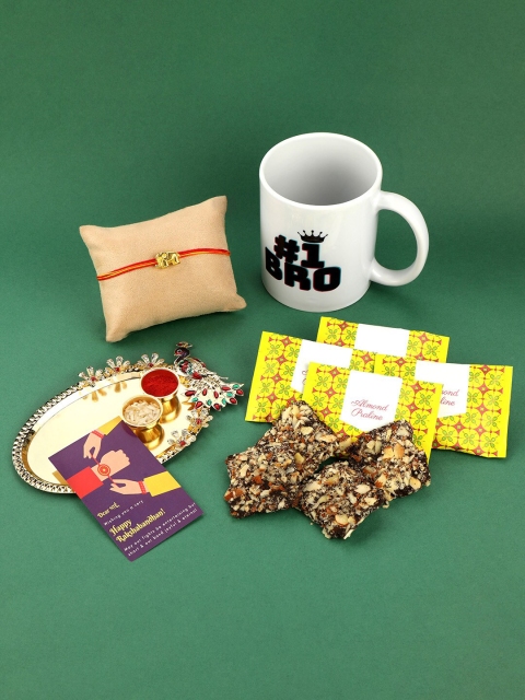 

AccessHer Red & Gold-Toned Studded Rakhi Gift Set