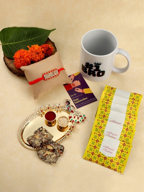 

AccessHer Set of 5 Red & Gold-Toned Studded Rakhi Gift Set