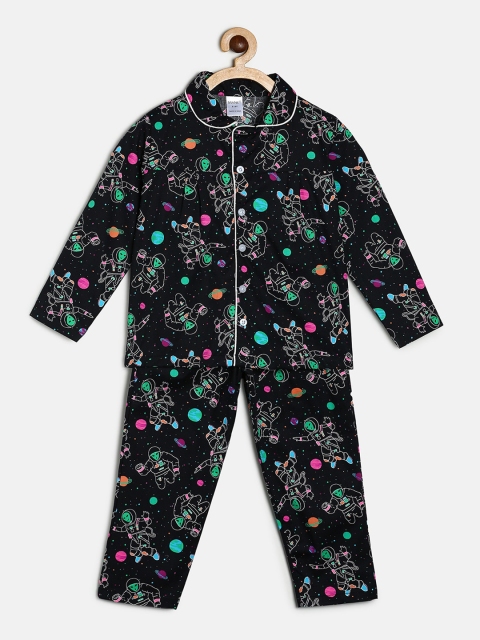 

MANET Girls Black & White Printed Pure Cotton Night suit