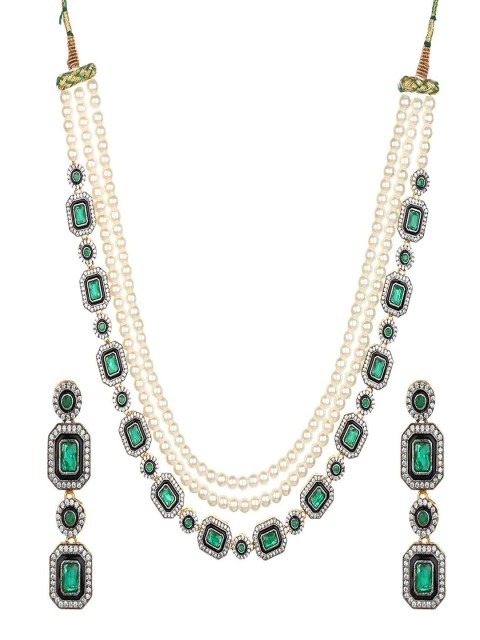 

Runjhun Women Green & White Gold-Plated AD Beaded 3-Layered Jewellery Set