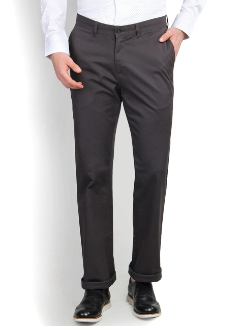 

Blackberrys Men Black Regular Fit Solid Chinos
