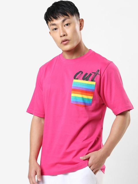 

Bewakoof Men Pink Printed Loose Cotton T-shirt