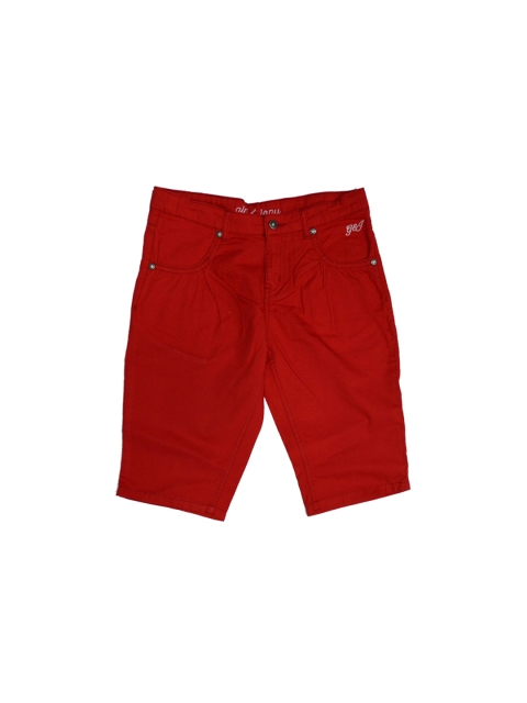 

Gini and Jony Girls Red Solid Regular Fit Capris