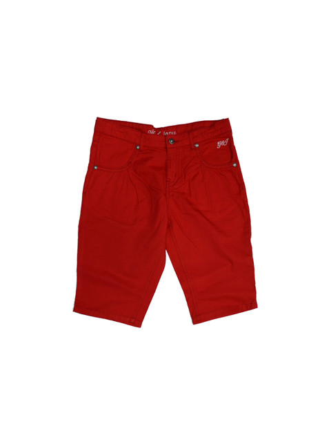 

Gini and Jony Girls Red Solid Regular Fit Capris