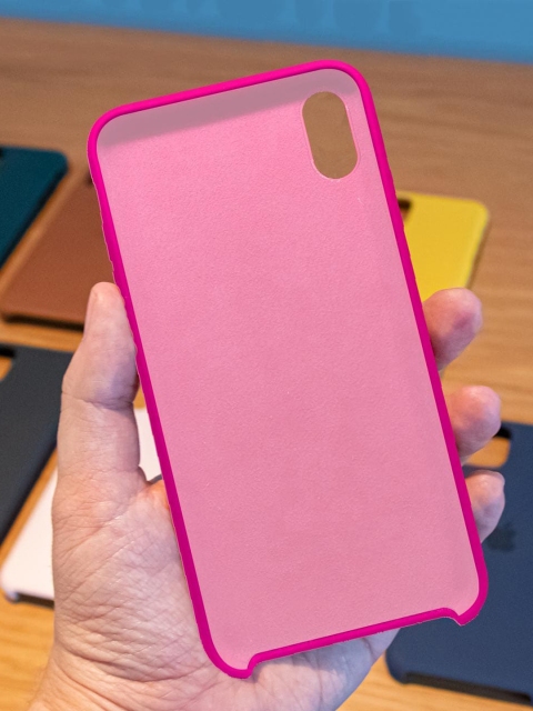 

macmerise Fuchsia-Pink Solid iPhone XR Silicone Phone Back Case