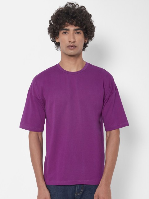 

Melangebox Men Purple Oversized Drop Shoulder Sleeves T-shirt