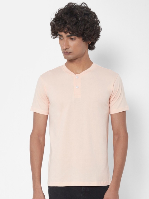 

Melangebox Men Peach-Coloured Henley Neck T-shirt
