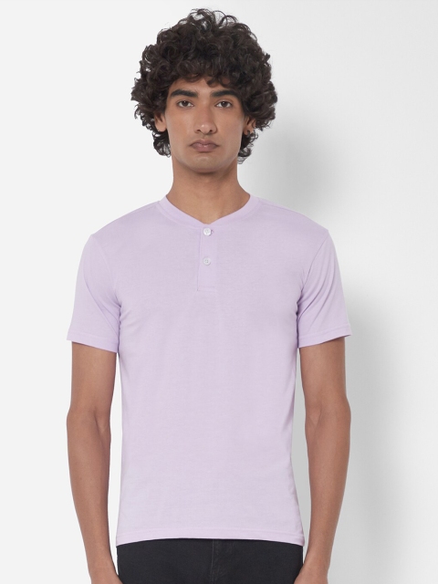 

Melangebox Men Mauve Henley Neck T-shirt