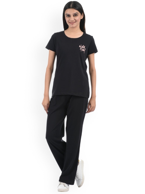 

ONEWAY Women Black Printed Night suit