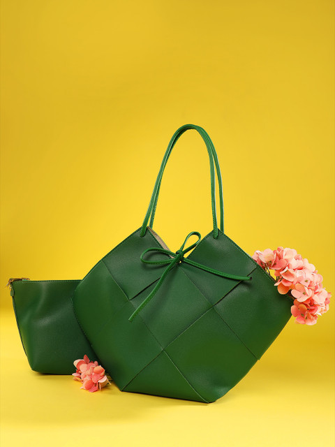 

HAUTE SAUCE by Campus Sutra Green PU Oversized Structured Shoulder Bag