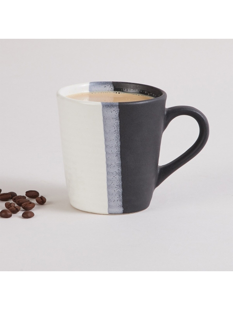 

Home Centre Black & White Printed Stoneware Glossy Mug