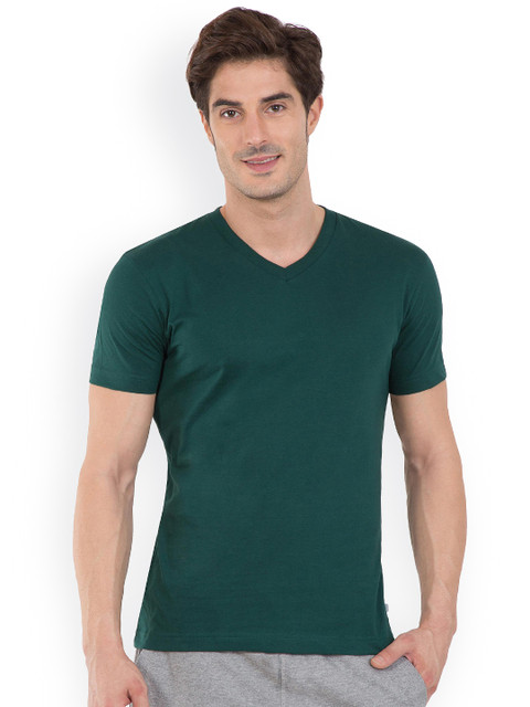 

Jockey Men Green Solid V-Neck T-shirt