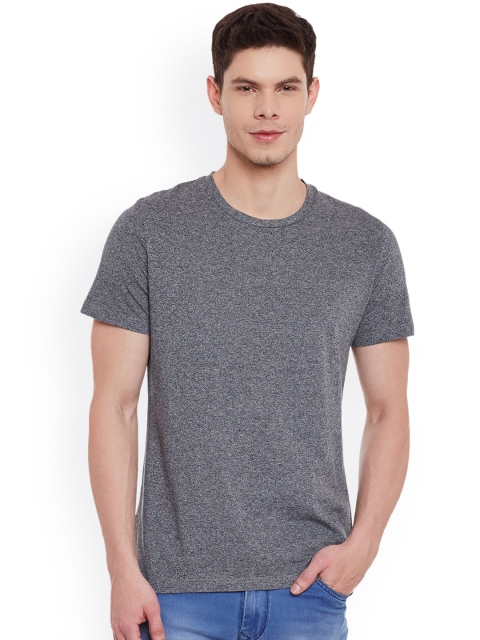 

CHILL WINSTON Men Grey Self Design Round Neck T-shirt