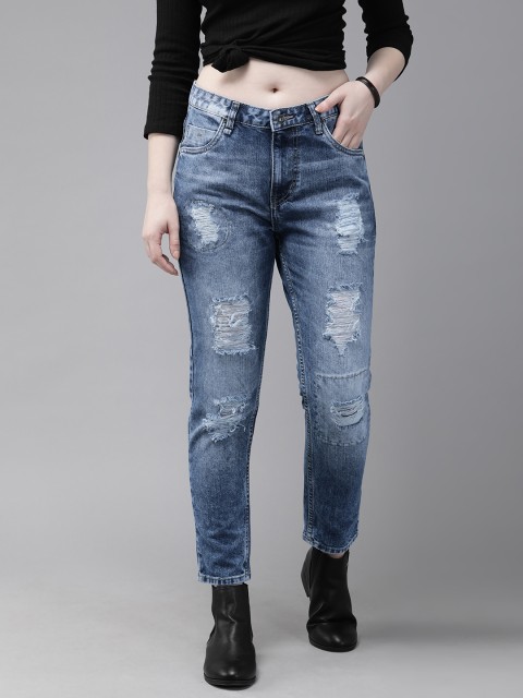 

Roadster Women Blue Boyfriend Fit Mid-Rise Highly Distressed Jeans