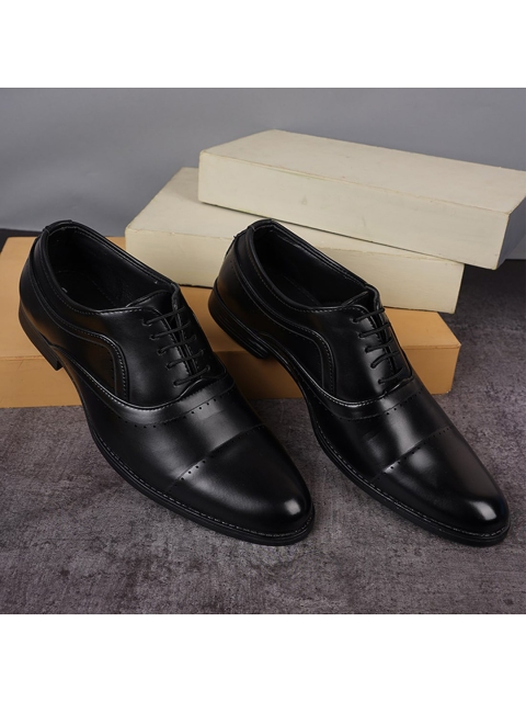 

Style Shoes Men Black Solid Perforated Formal Oxfords