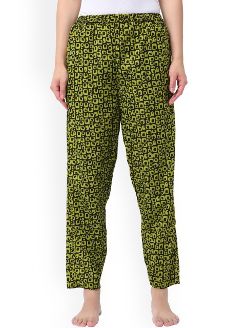 

Shararat Women Green Printed Cotton Lounge Pants