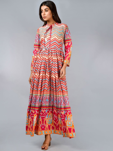 

FASHION DWAR Women Pink Printed Semi-Fit Maxi Ethnic Dresses