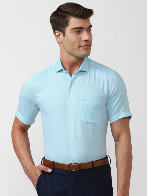 

Peter England Men Blue Formal Shirt