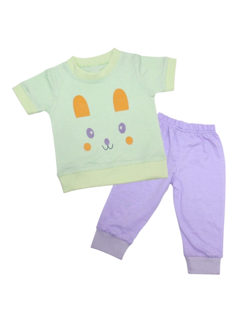 

Born Babies Unisex Kids Green Clothing Set