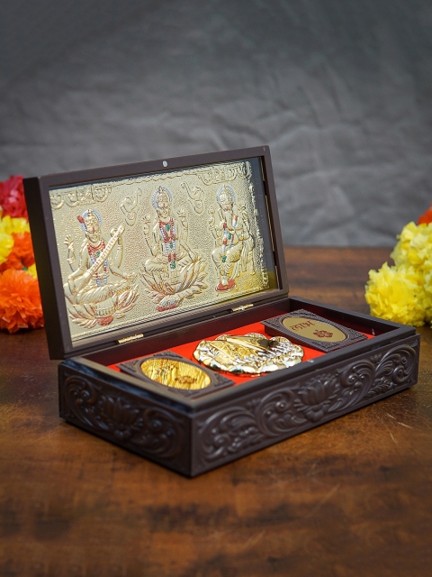 

StatueStudio Gold-Toned Laxmi Ganesha Charan Paduka