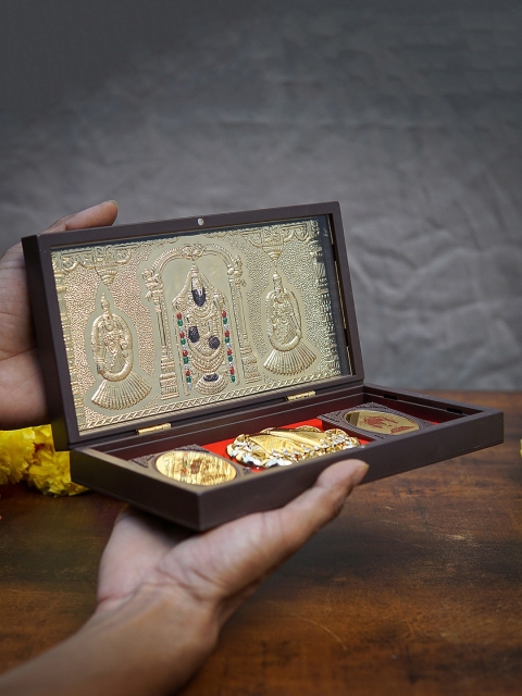 

StatueStudio Gold-Colored Laxmi Ganesha Charan Paduka