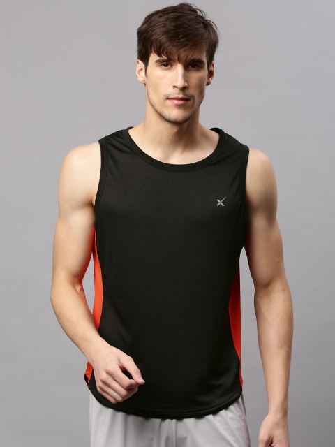 

HRX by Hrithik Roshan Men Black & Orange Colourblocked Round Neck Active T-Shirt