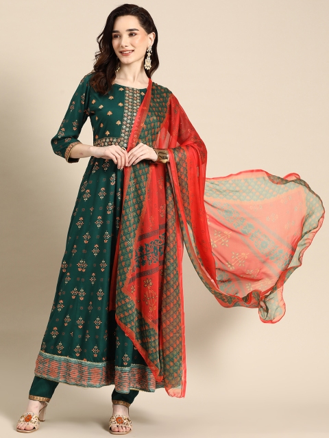 

Sangria Women Green Floral Embroidered Sequinned Kurta with Trousers