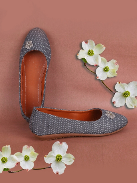 

FABBMATE Women Grey Ballerinas Flats