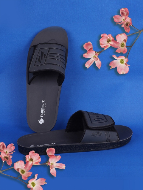 

FABBMATE Men Black Printed Sliders
