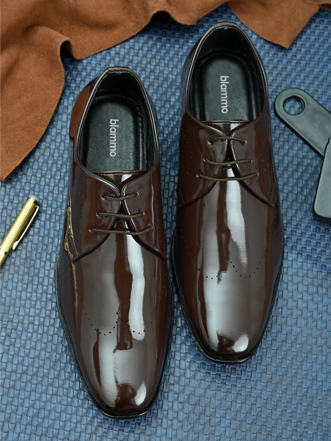 

Blammo Men Brown Solid Formal Derbys Shoes