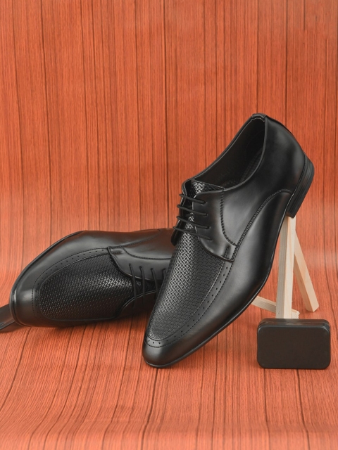 

Blammo Men Black Solid Formal Derbys Shoes