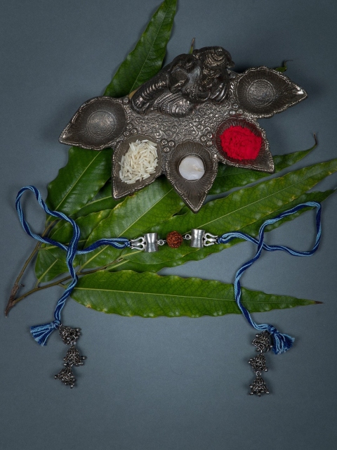 

creyons by mansi Blue & Navy Blue Lumba Bhabhi Handmade Rakhi