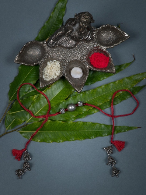 

creyons by mansi Red & Silver-Toned Lumba Bhabhi Rakhi