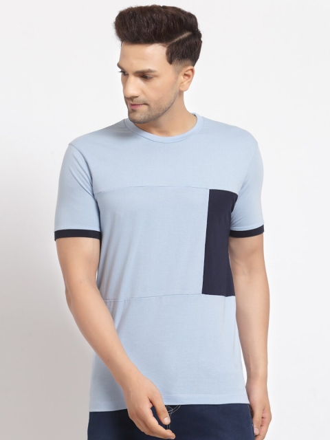 

Kalt Men Blue Colourblocked Round Neck T-shirt