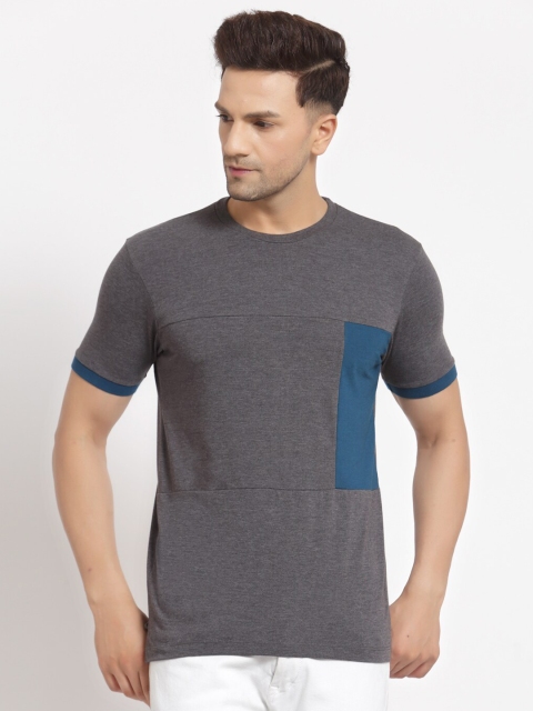 

Kalt Men Grey T-shirt