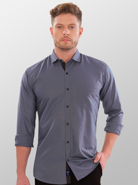 

VeBNoR Men Grey Solid Standard Slim Fit Casual Shirt