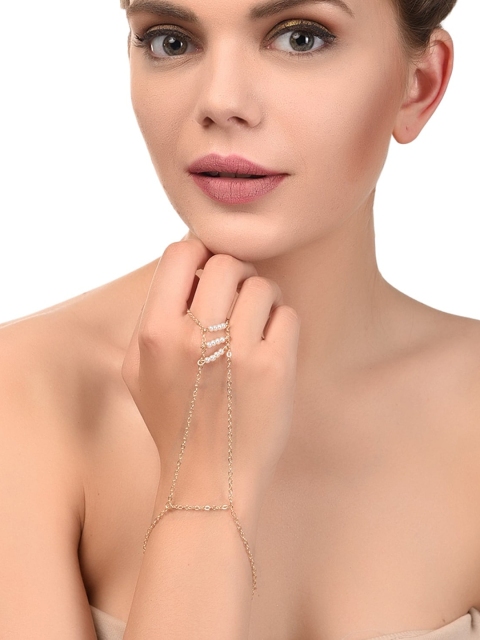 

FemNmas Women Gold Bracelet