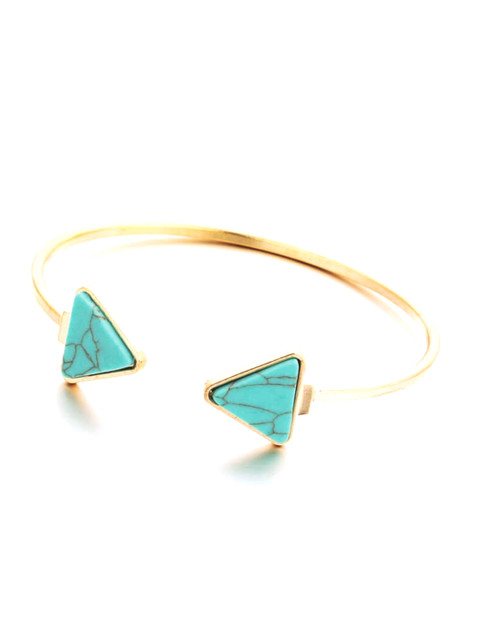 

FemNmas Women Gold Bracelet