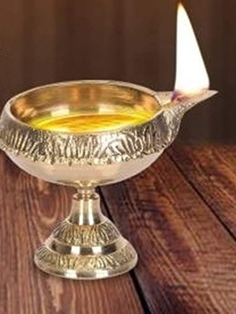 

Fashion Bizz Gold-Toned Brass Akhand Oil Lamp Diya