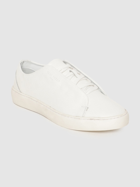 

RARE RABBIT Men White Textured Leather Sneakers