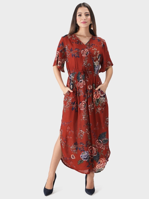 

DEBONATELLA Rust & falu red Ethnic Motifs Crepe Maxi Dress