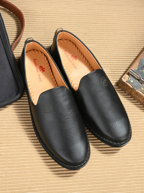 

Absolutee Shoes Men Black Slip-On Sneakers