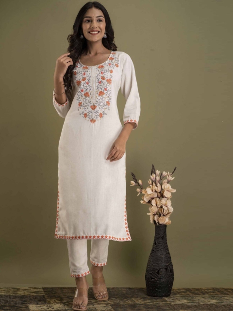 

JAIPUR FASHION MODE Women Off White Yoke Design Kurta with Trousers
