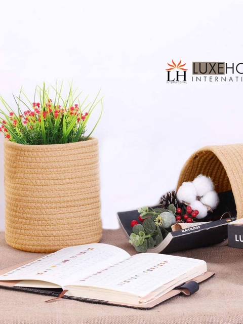 

LUXEHOME INTERNATIONAL Unisex Brown Organisers
