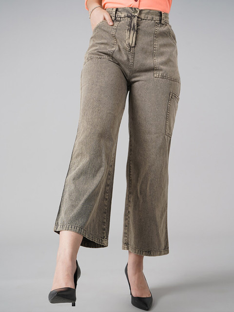 

DressBerry Women Beige High-Rise Trousers