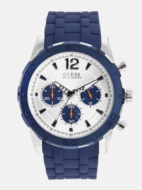 

GUESS Men Silver-Toned Chronograph Watch W0864G6